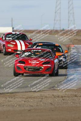 media/Jan-14-2024-CalClub SCCA (Sun) [[2b2dc9dce5]]/Group 7/Outside Grapevine/